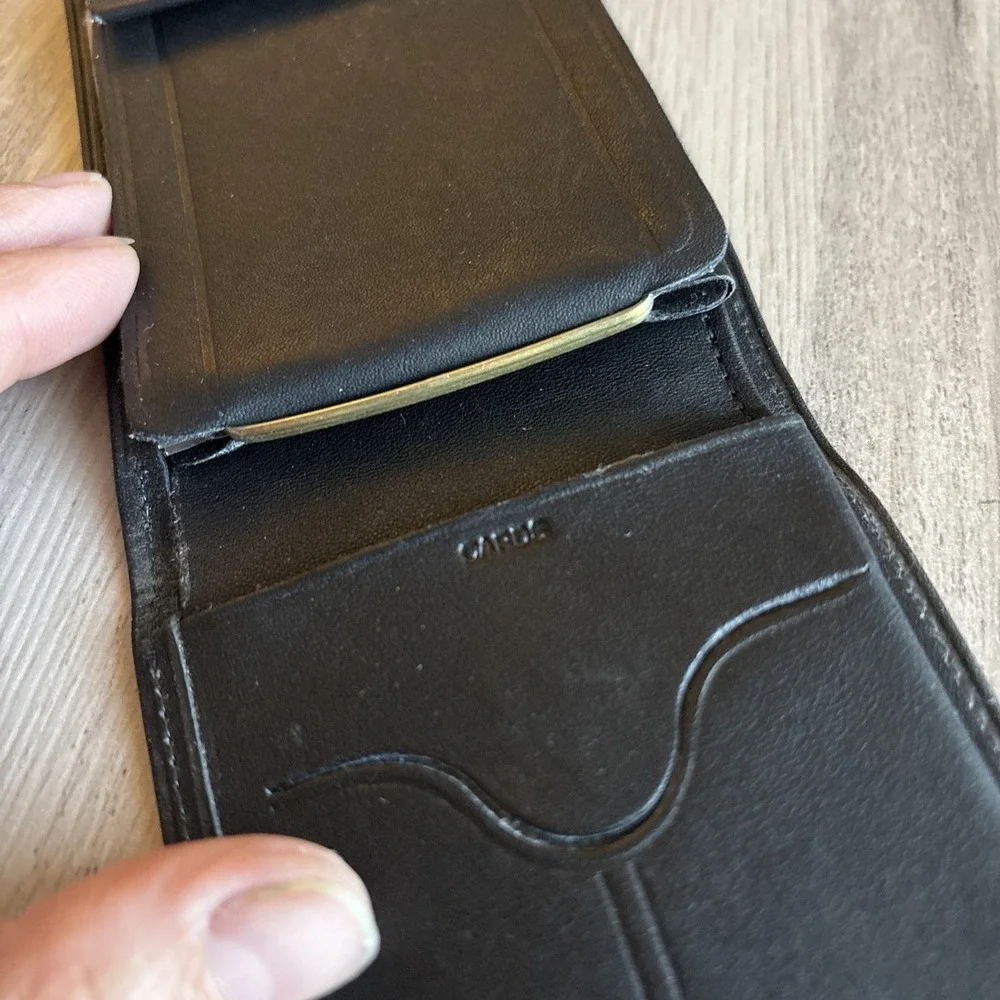 New Vintage Eagle Black Bi-Fold Leather Men's Wallet w/ Snap Photo Sleeves